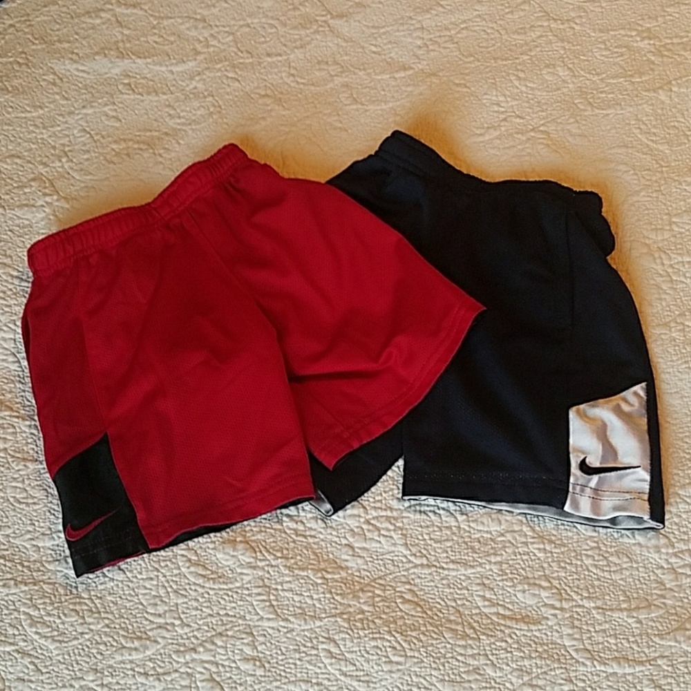Nike shorts, reversible ~ youth